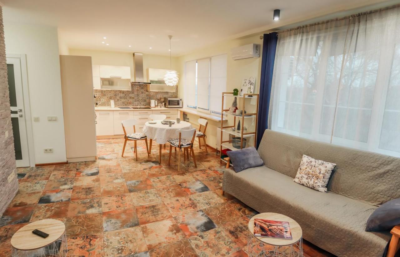 Royal House Apartment كييف المظهر الخارجي الصورة